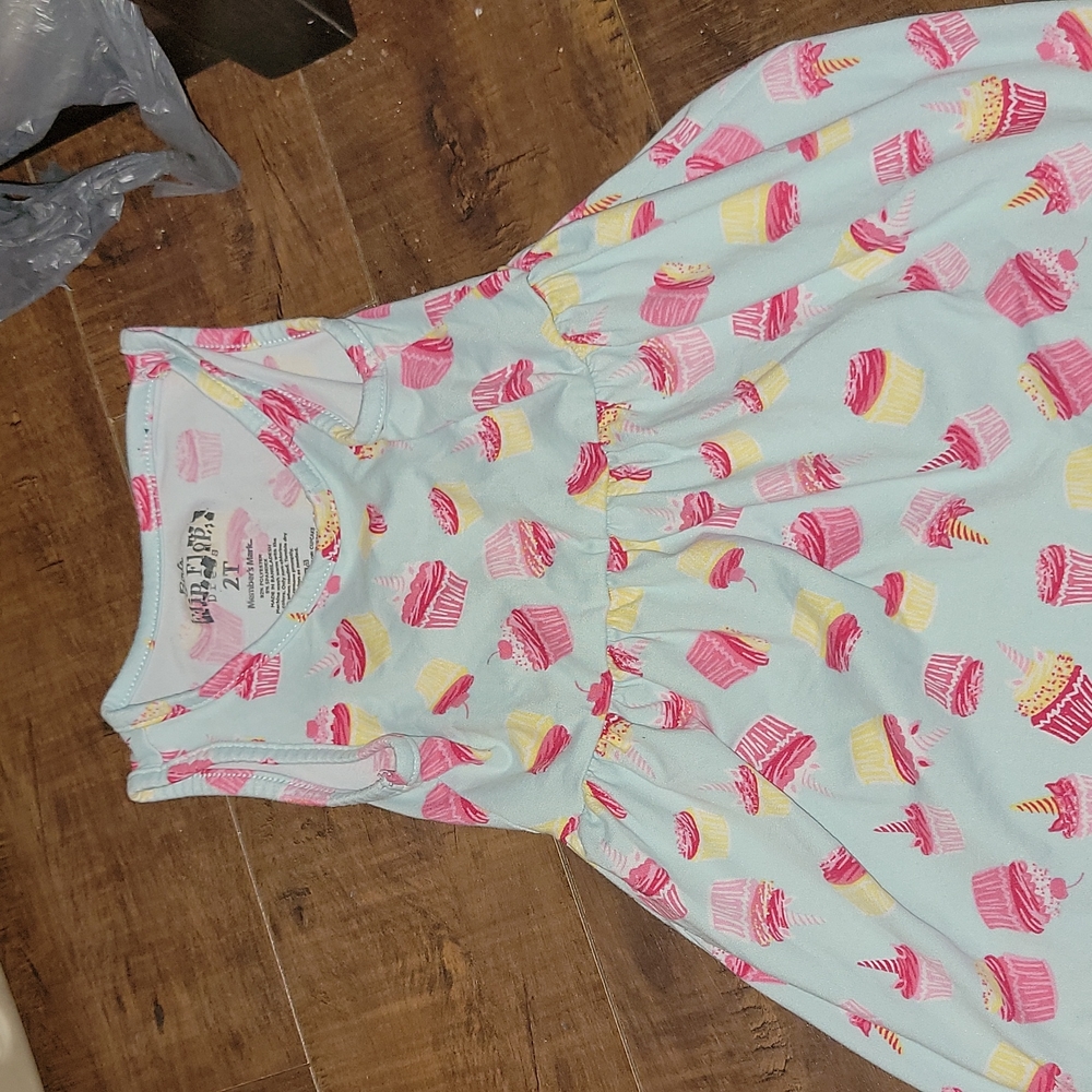 Girl's summer 👗(D38)
